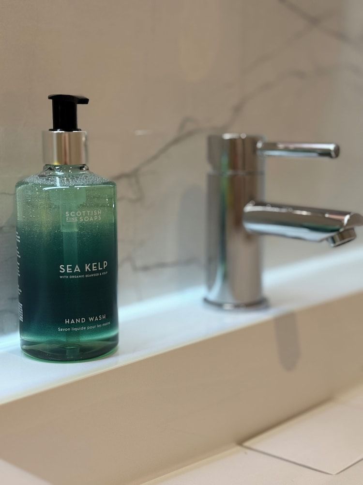 Linen Bank Twin Room (House Studio Twin) 3