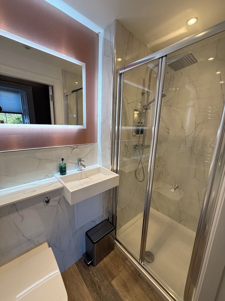 Linen Bank Twin Room (House Studio Twin) 2