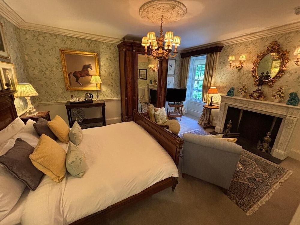 Park Hall Manor Luxury Suite, Ensuite 5