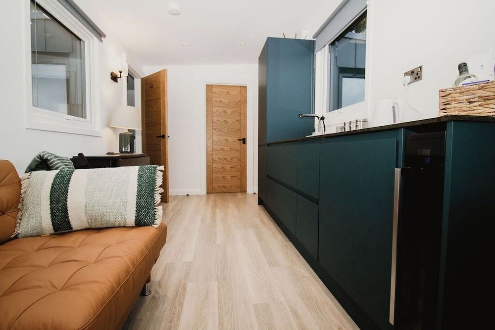 Aganmore Farm Glamping Comfort House, 2 Bedrooms, Balcony, Mountain View 9