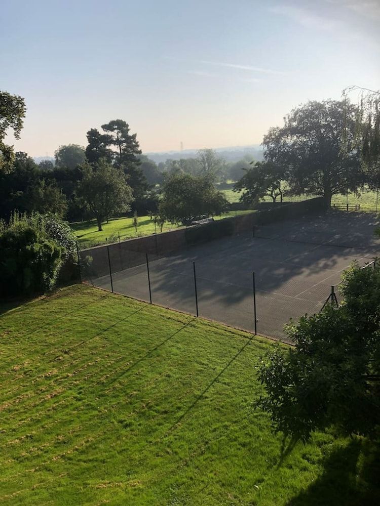 Stunning Hall Cottage Near York and Leeds Apartment 23