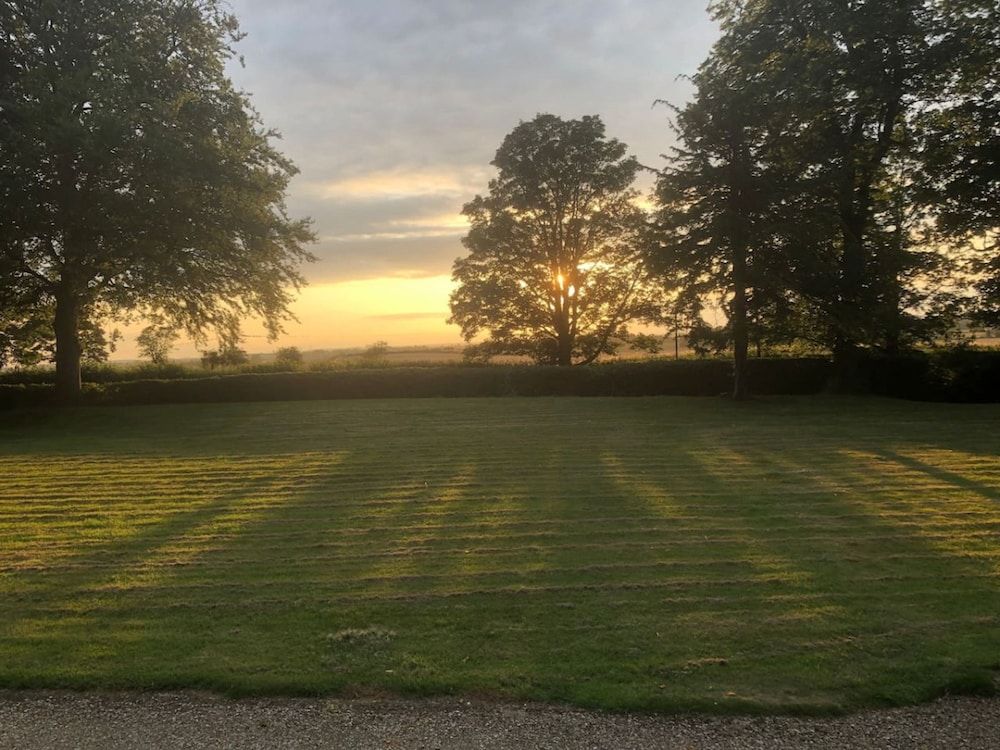 Historic Hall Wing nr York Leeds Free Hot tub House 6