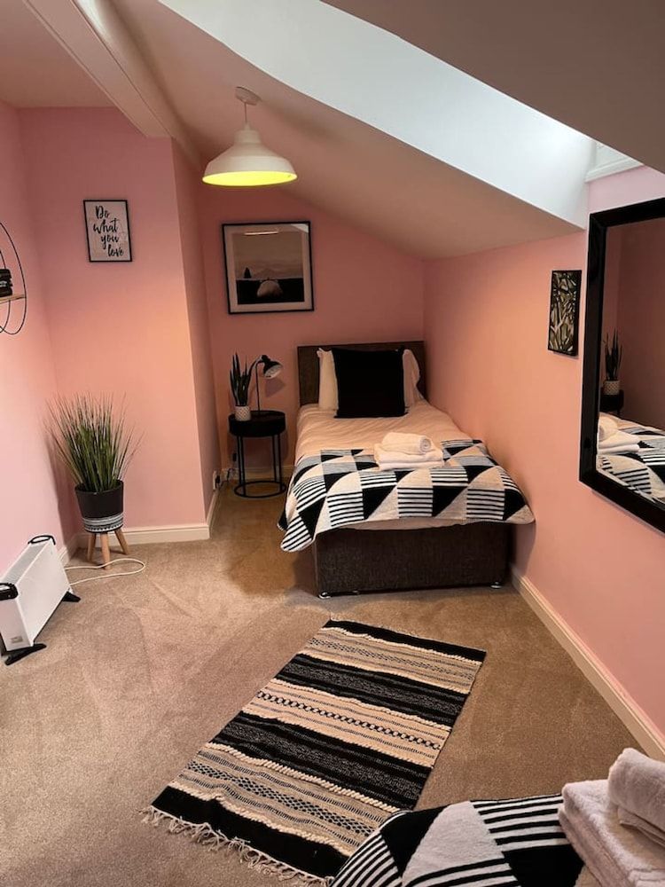 Historic Hall Wing nr York Leeds Free Hot tub House 31