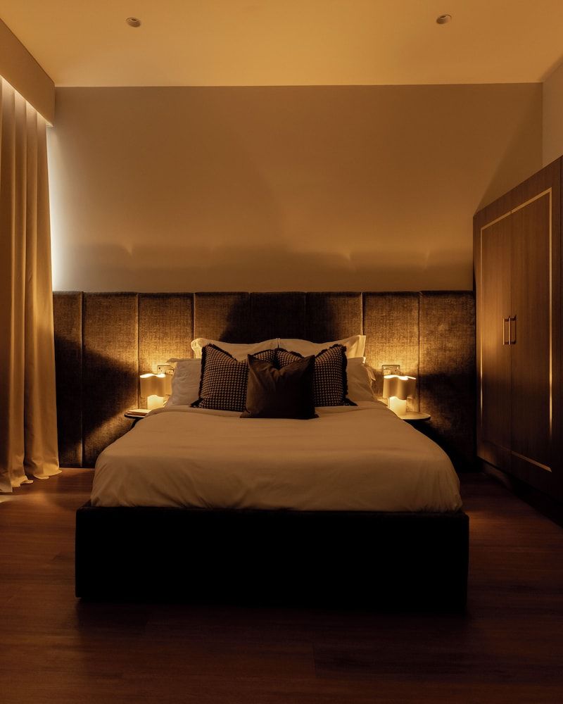 Moment Blythswood Street One-Bedroom Premium Apartment 4