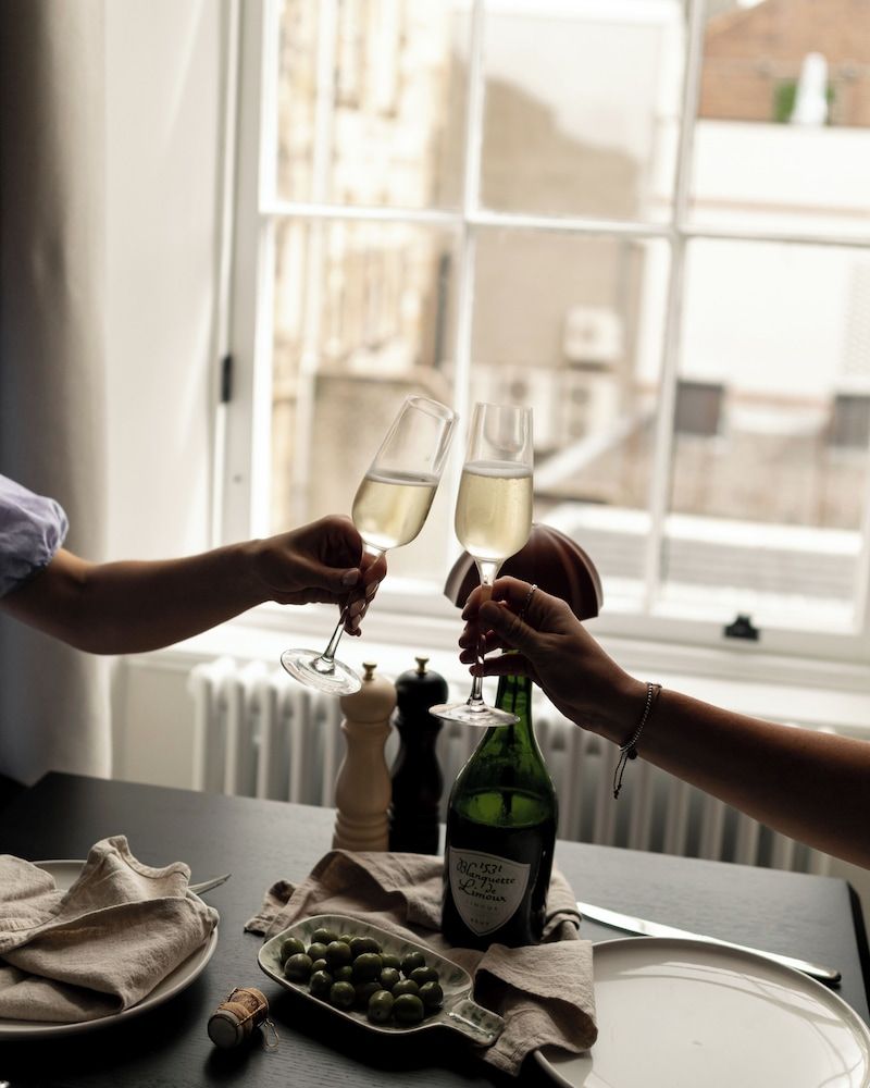 Moment Blythswood Street One-Bedroom Premium Apartment 8