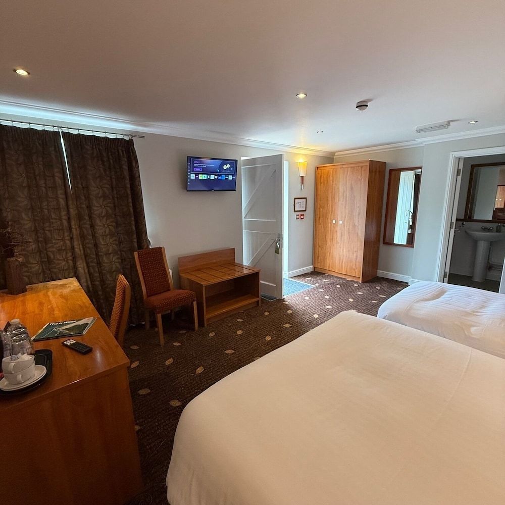 Plas Derwen Hotel Family Triple Room 6