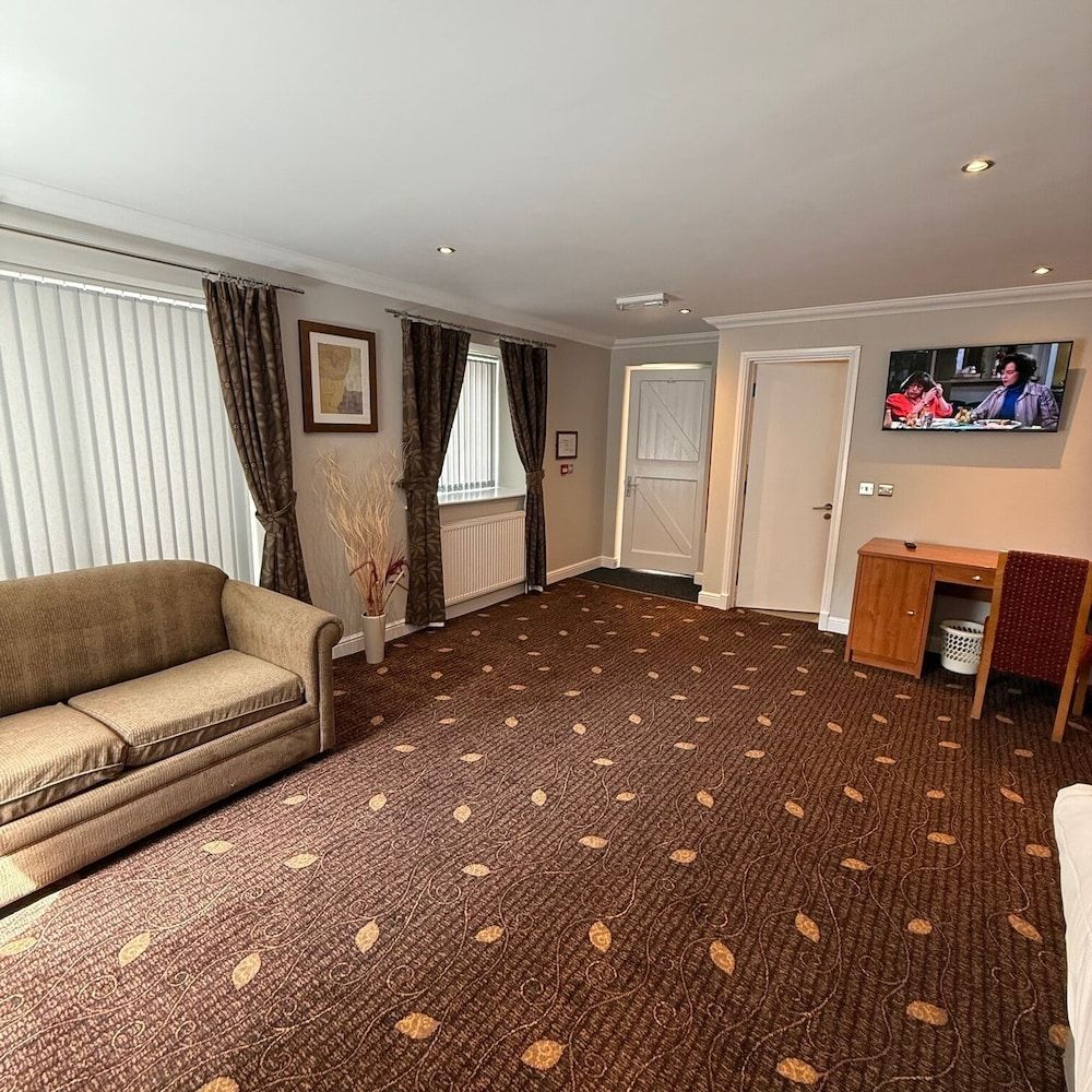 Plas Derwen Hotel Deluxe Double Room 8