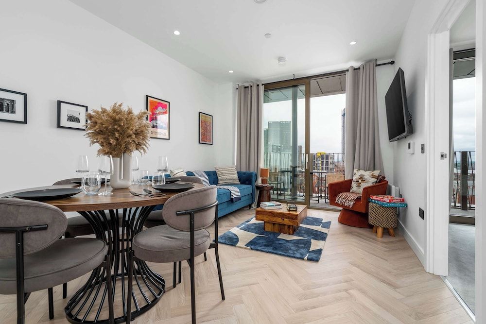 Cottonopolis Suite With 1 Bedrooms and 1 Bathrooms Apartment 5