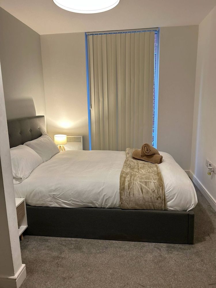 The Dyche - Central Manchester Spacious Apartment - Local Attractions Apartment, 1 Bedroom, City View 7