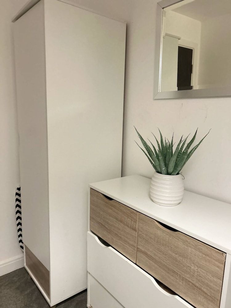 The Dyche - Central Manchester Spacious Apartment - Local Attractions Apartment, 1 Bedroom, City View 29