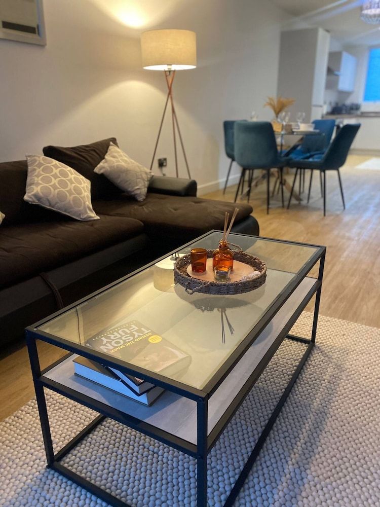 The Dyche - Central Manchester Spacious Apartment - Local Attractions Apartment, 1 Bedroom, City View 8