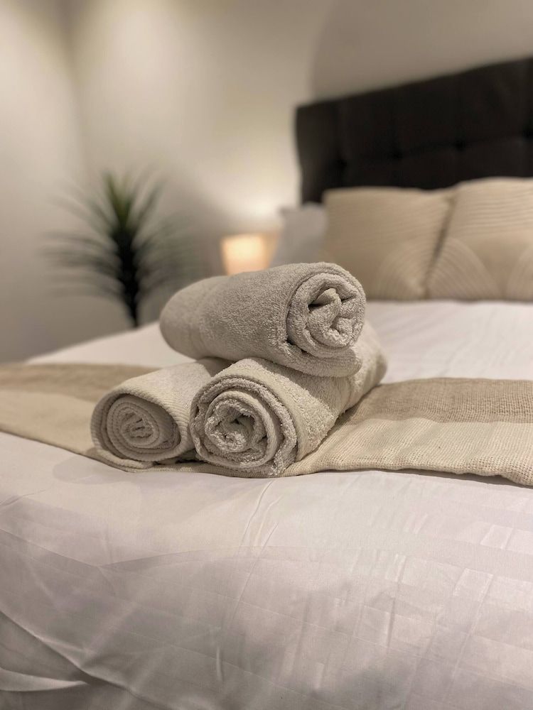 The Dyche - Central Manchester Spacious Apartment - Local Attractions Apartment, 1 Bedroom, City View 2