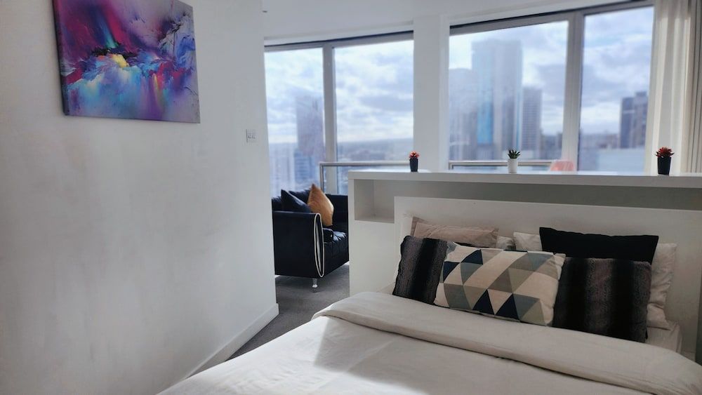 Comfort Apartment, City View