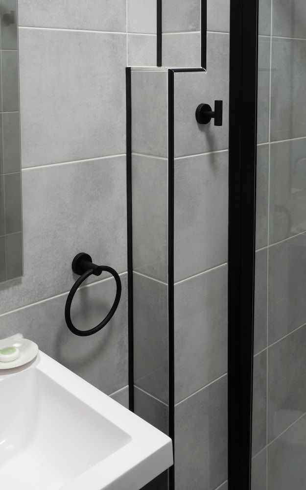 VIaduct Guest House Deluxe Double Room, Garden View 10