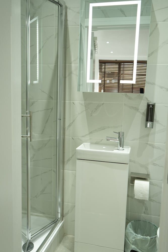 Concept Rooms Superior Studio Suite, 1 King Bed 16