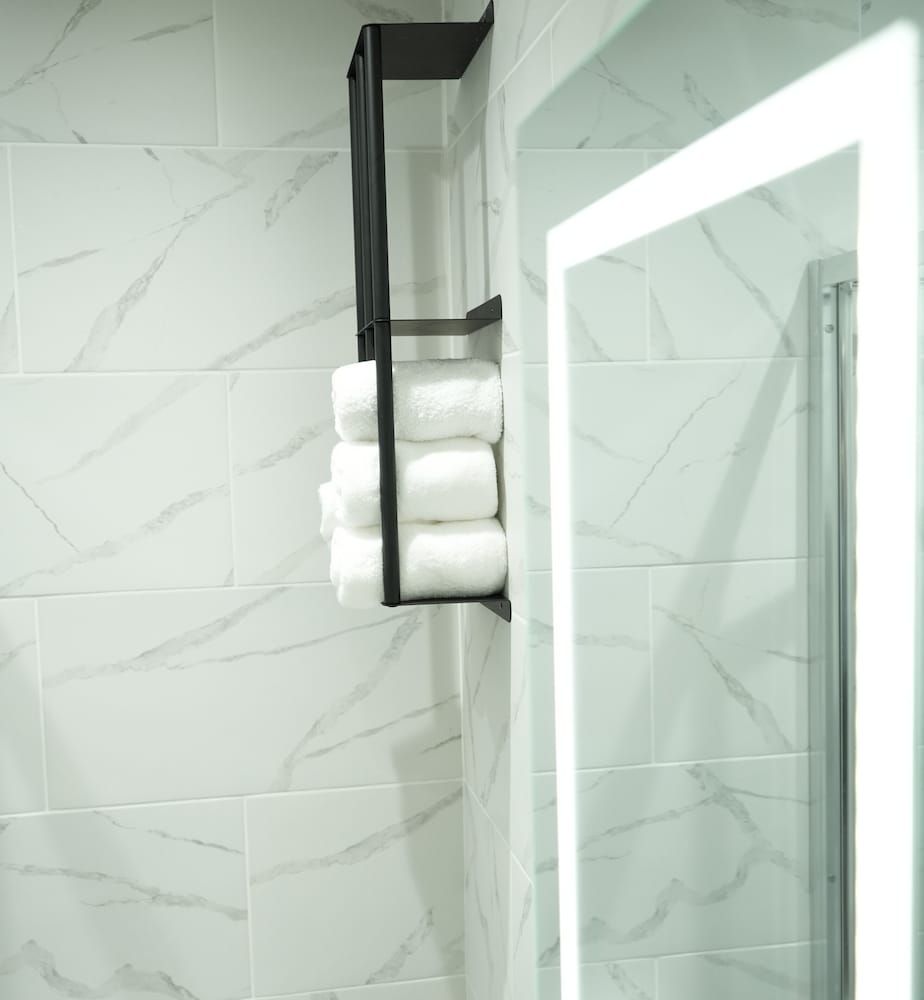 Concept Rooms Standard Studio Suite, 1 King Bed 15