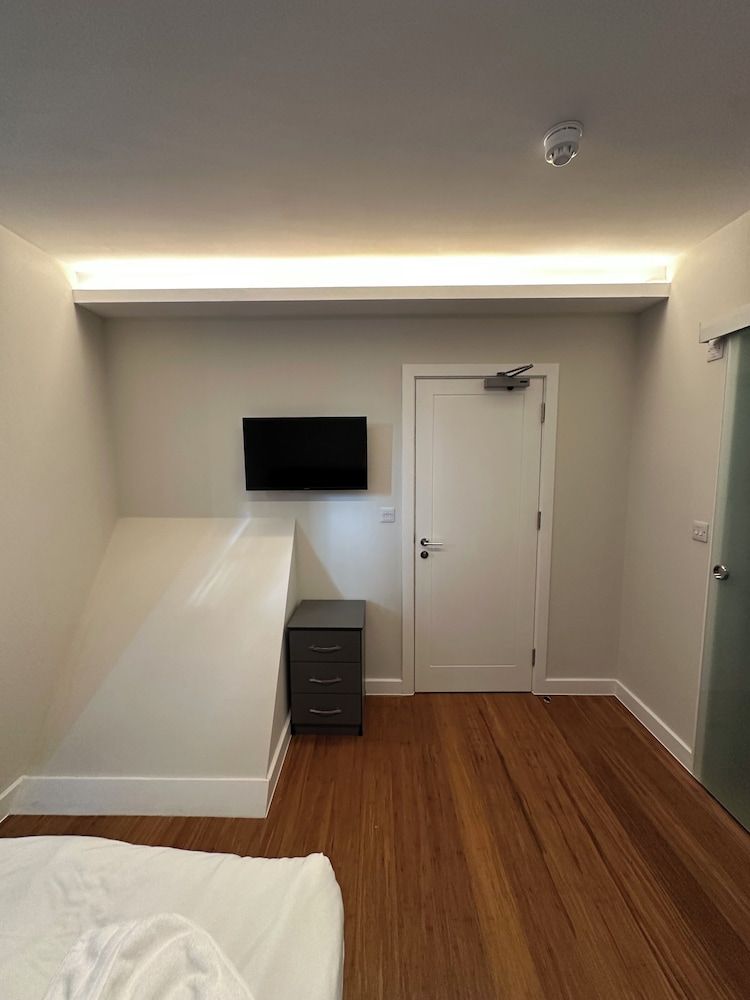 Buckingham Annexe Double Room 4