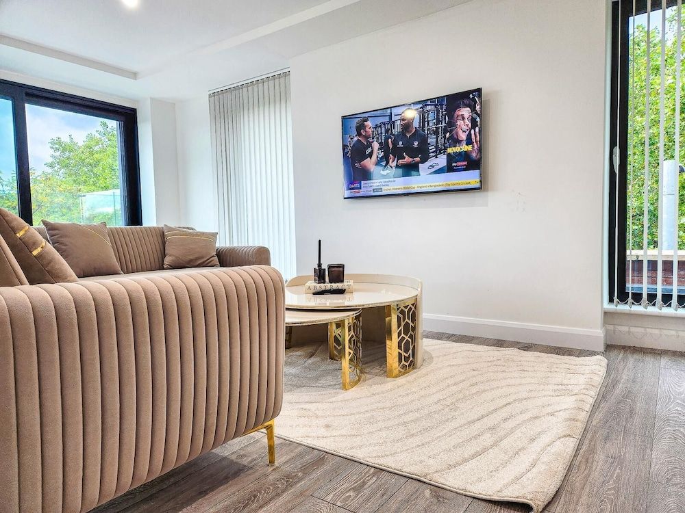 Opfa Property Luxury Penthouse, City View 41