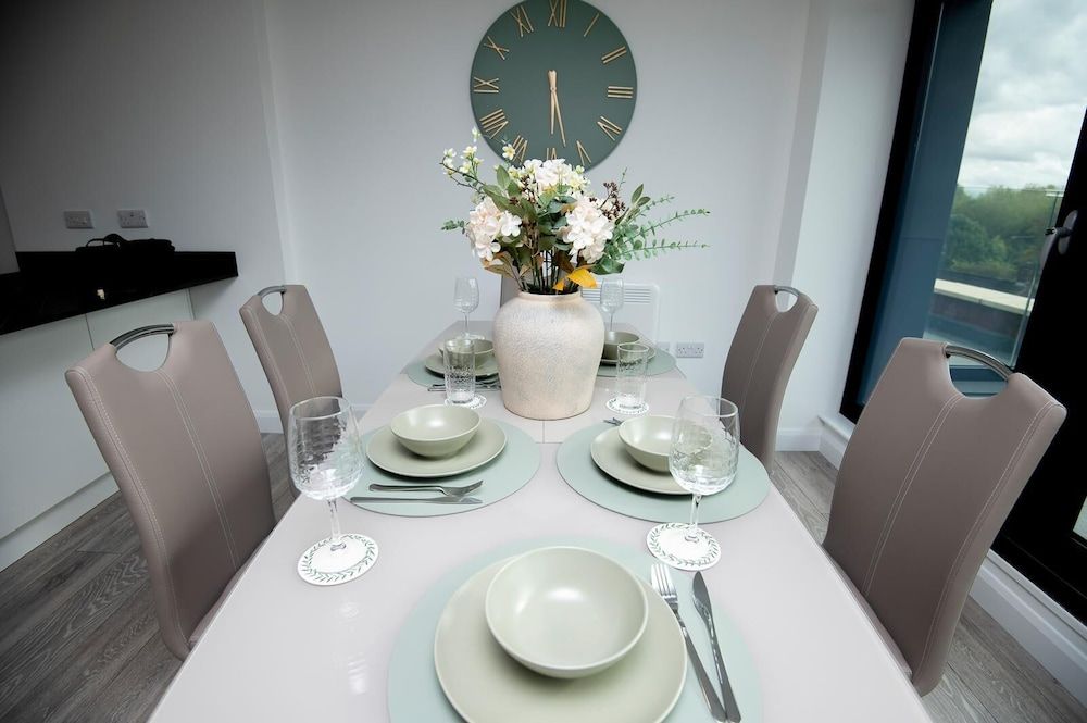 Opfa Property Luxury Penthouse, City View 16