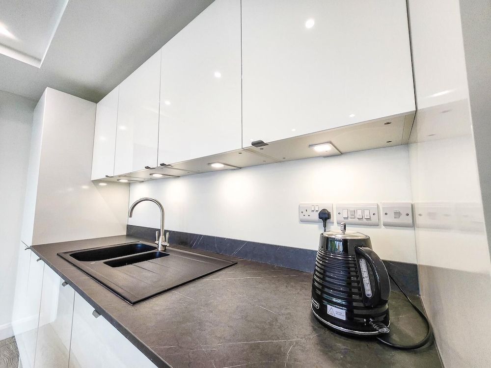 Opfa Property Luxury Penthouse, City View 24