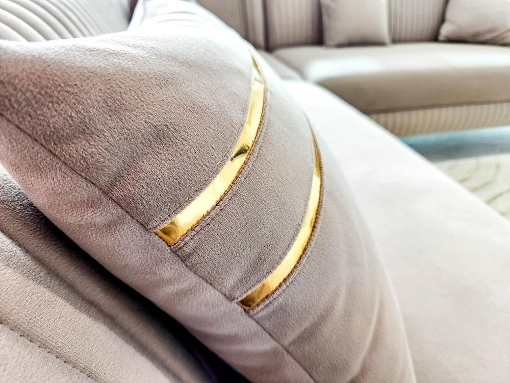 Opfa Property Luxury Penthouse, City View 11