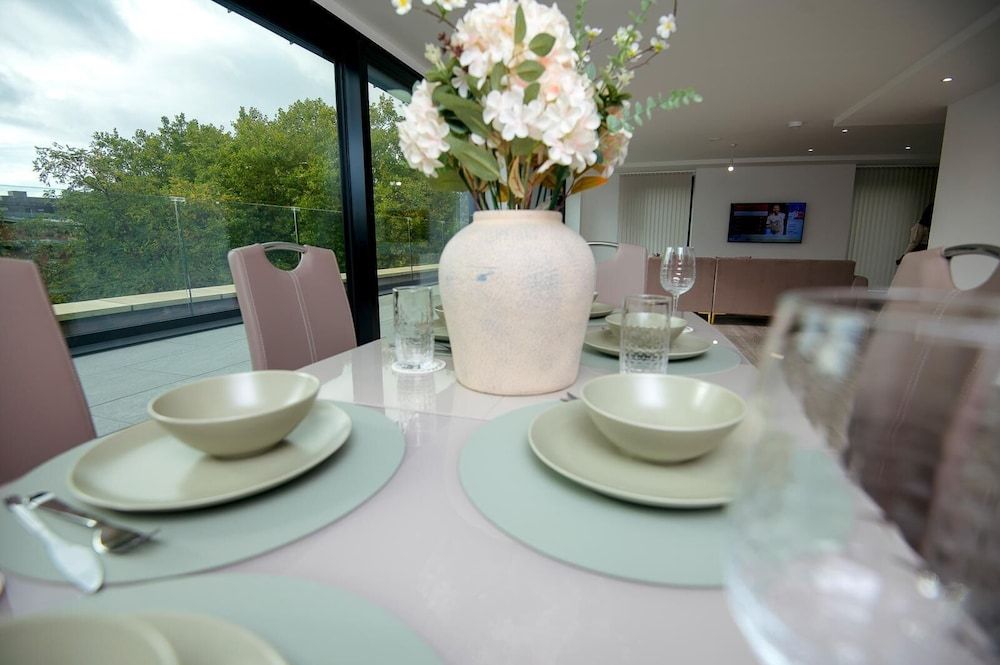 Opfa Property Luxury Penthouse, City View 37