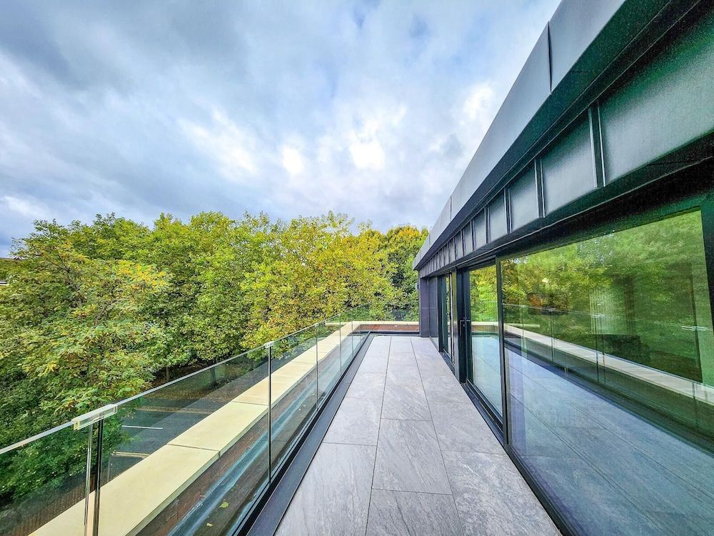 Opfa Property Luxury Penthouse, City View 50