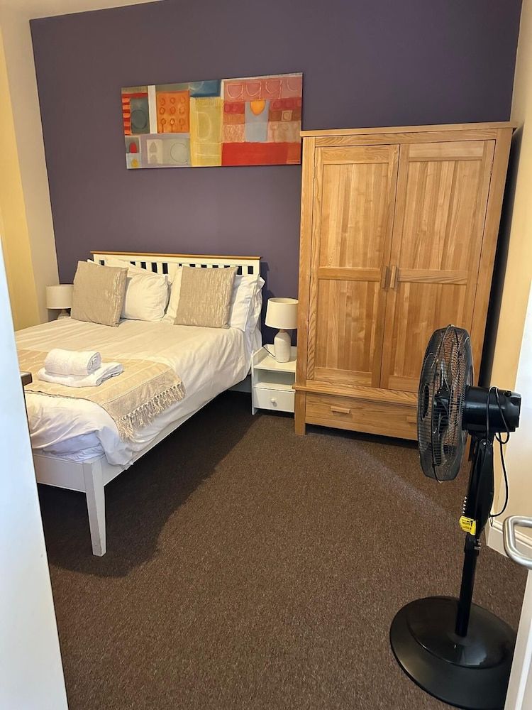 The Cornerhouse Standard Apartment 4