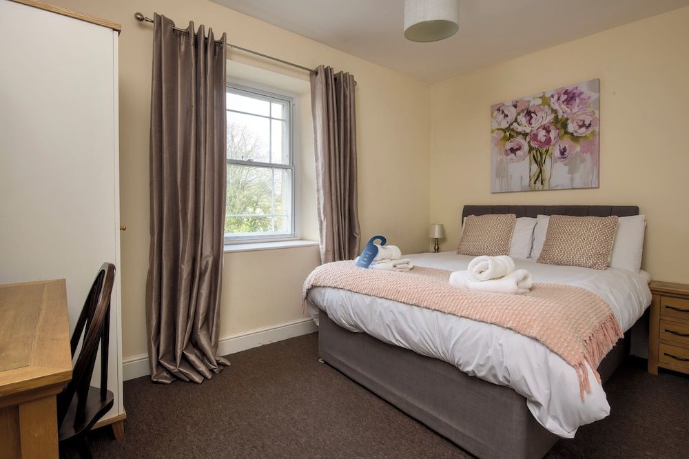 The Cornerhouse Double Room 4