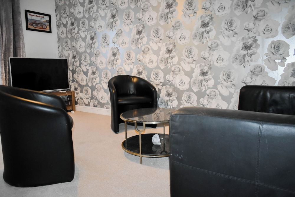 House, 3 Bedrooms