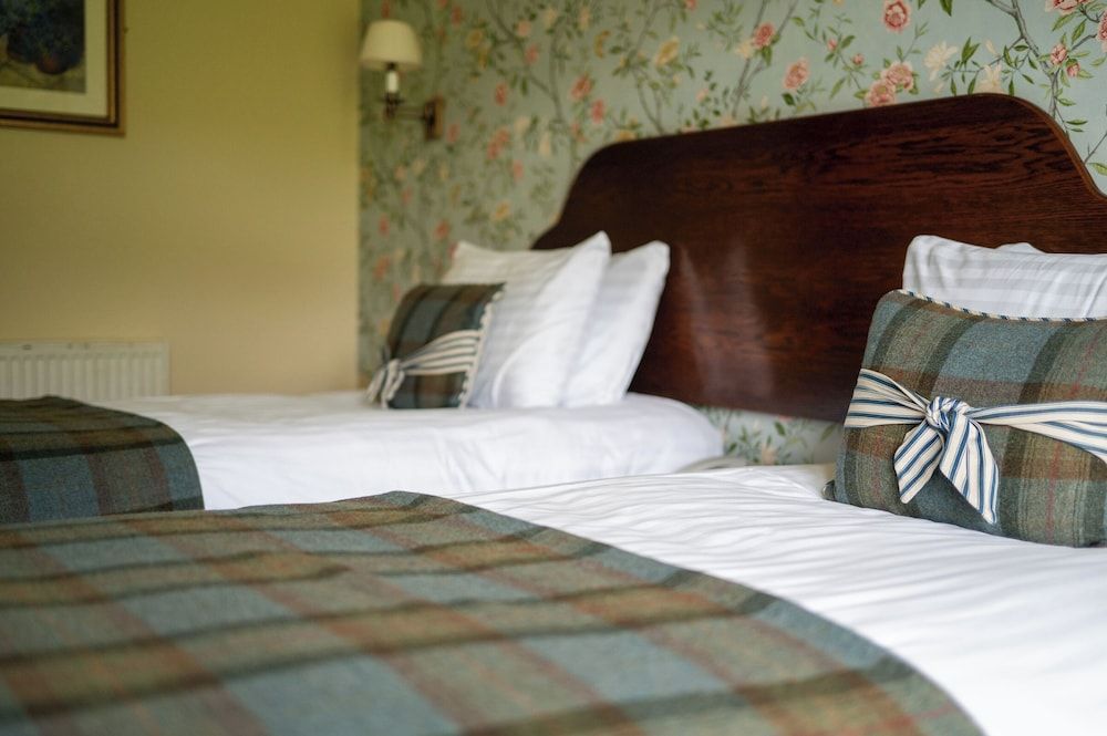 Open Arms Hotel Deluxe Twin Room, Garden View 4