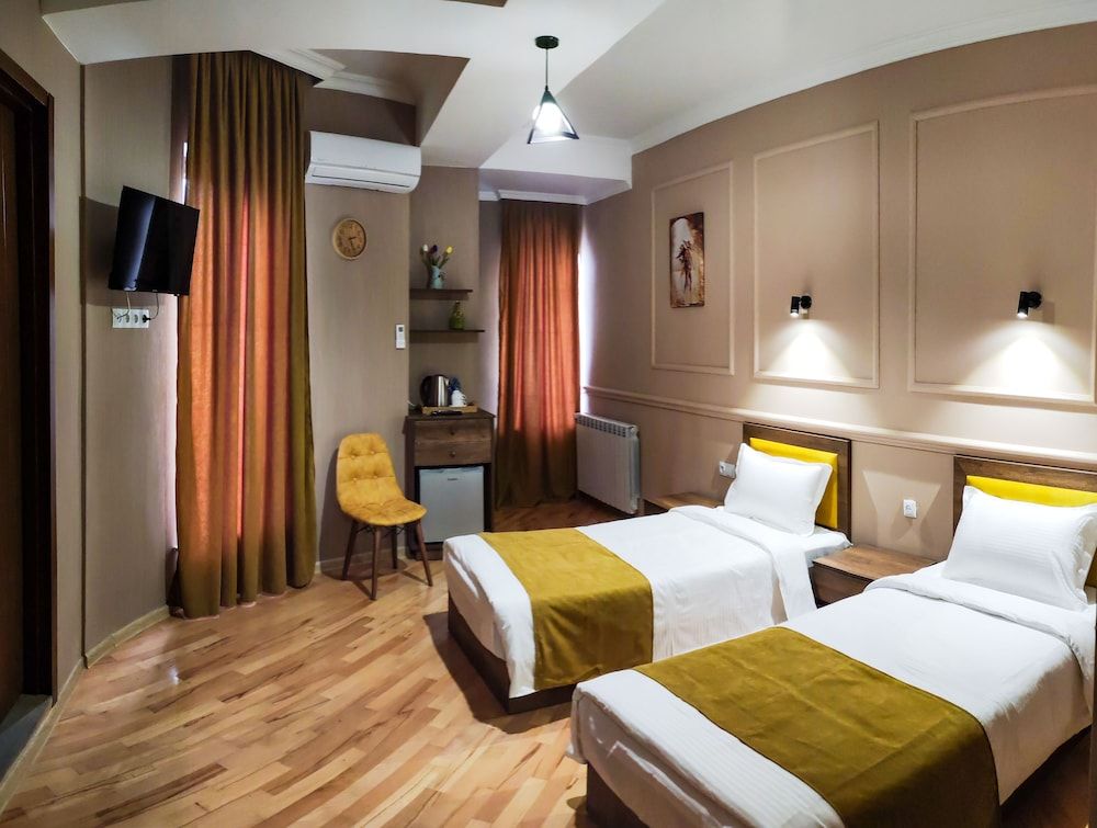 Legend Hotel