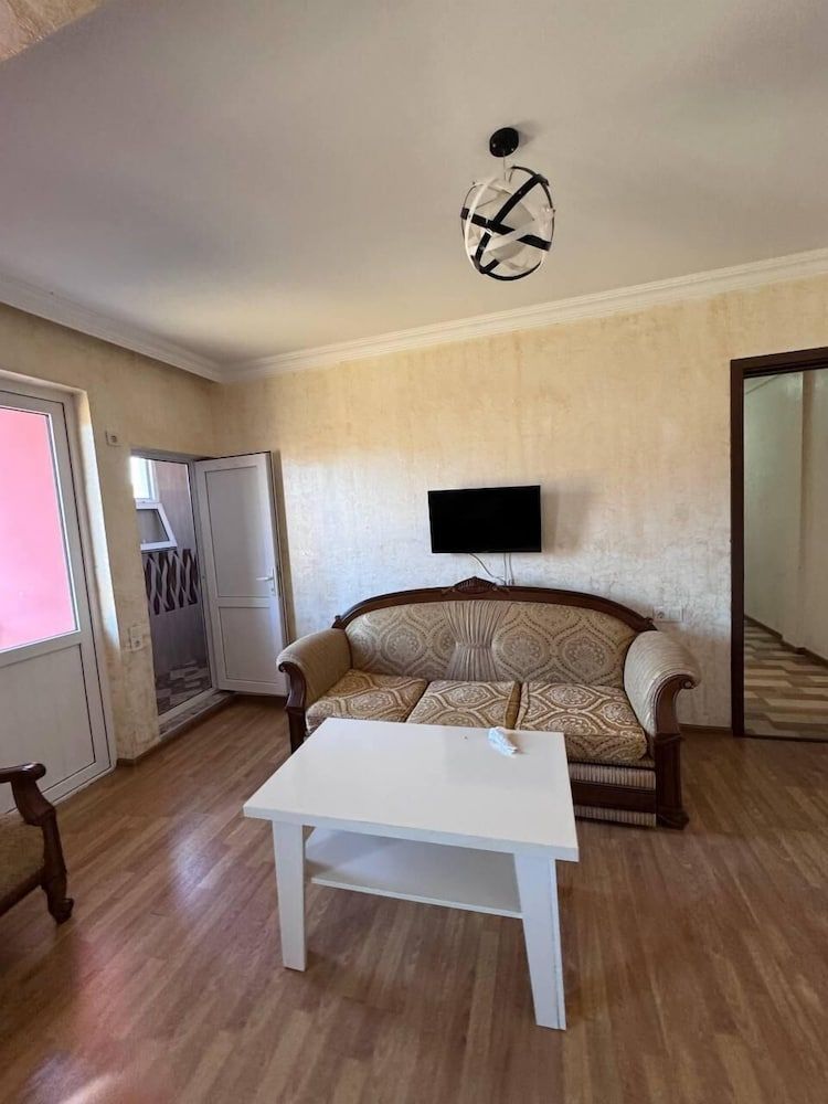 Llia hotel Classic Suite, 1 Double Bed, Non Smoking, City View 3