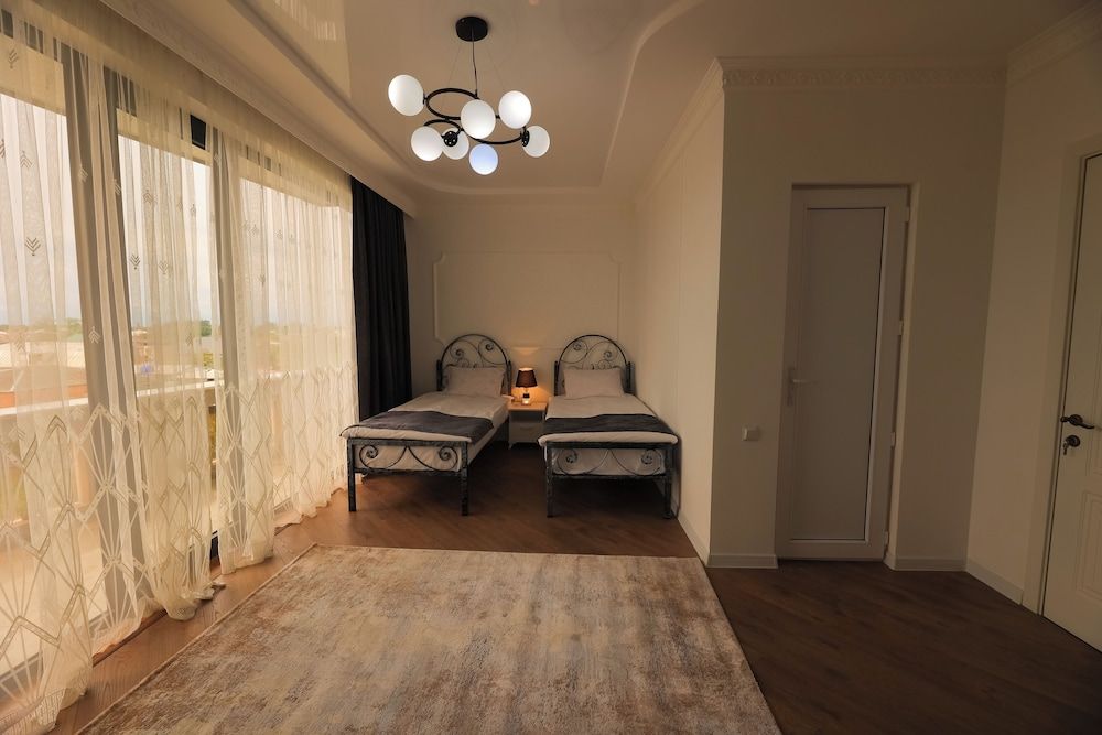 Hotel Harmony Premium Family Suite, Balcony, Pool View 7