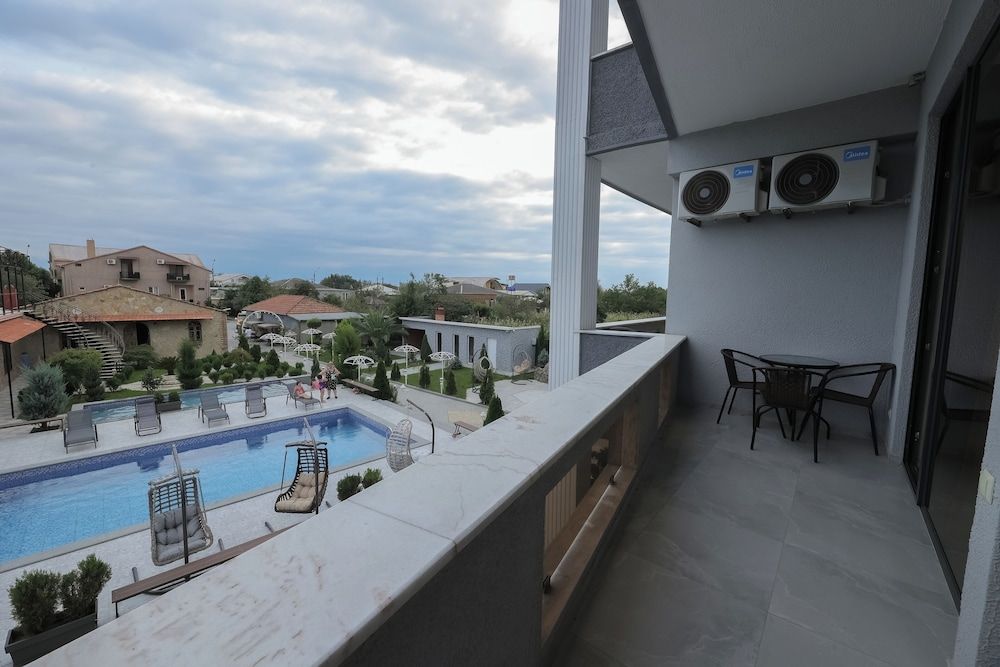 Hotel Harmony Premium Comfort Triple Room, Balcony 8