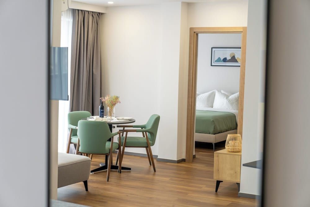 Family Suite, City View