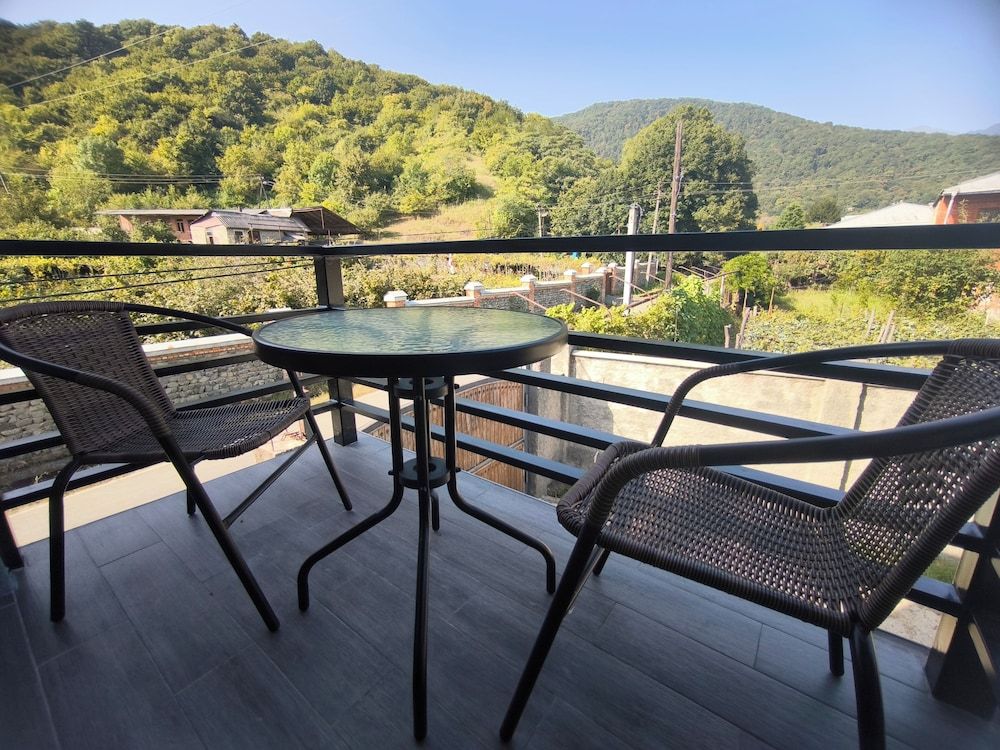 Arazani Comfort Double Room, Balcony, Mountain View 4