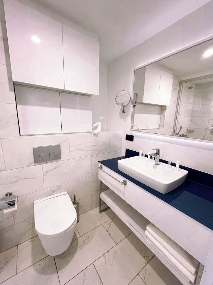 Orbi City Collection Twin Room, Balcony, Sea View 5