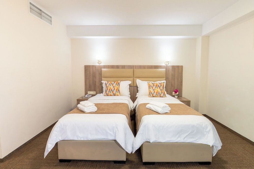 Economy Twin Room