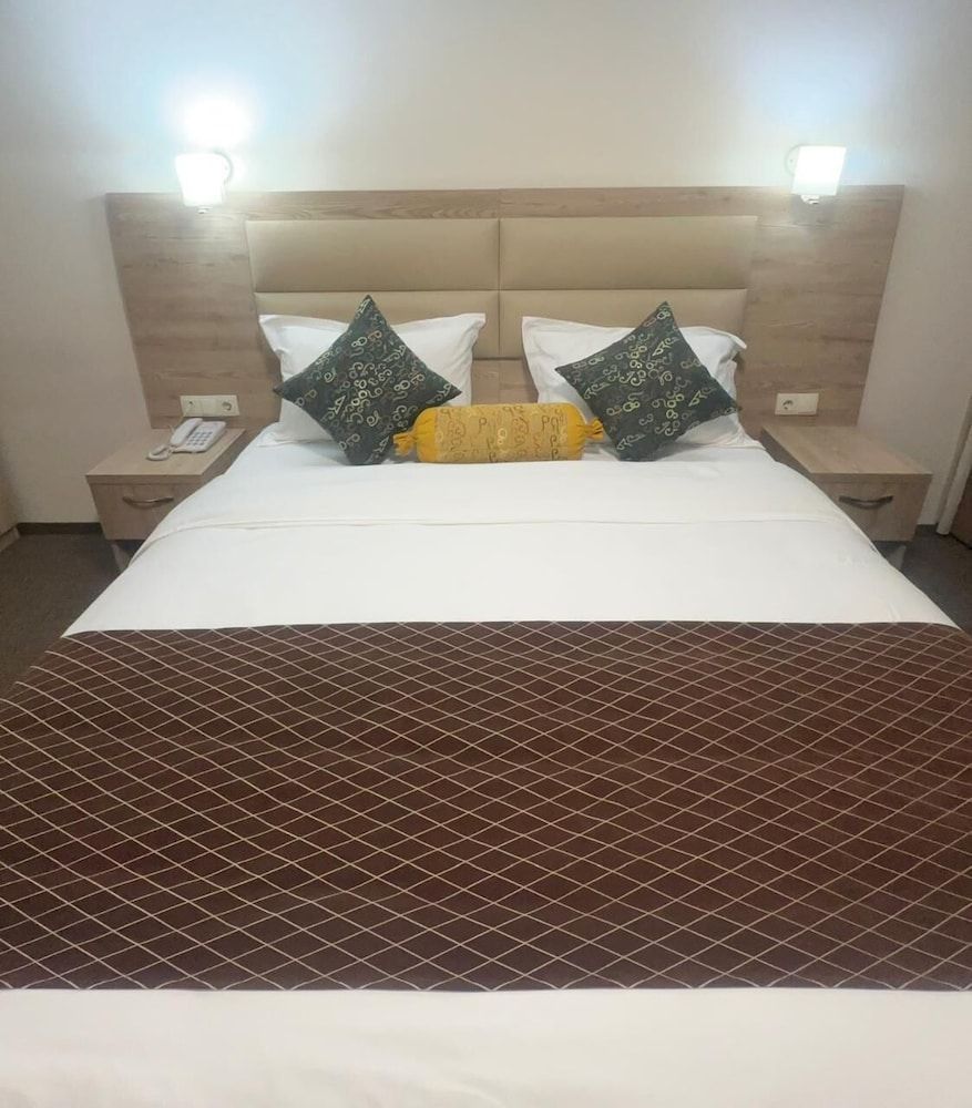 Hotel Somi Inn Economy Double Room 2