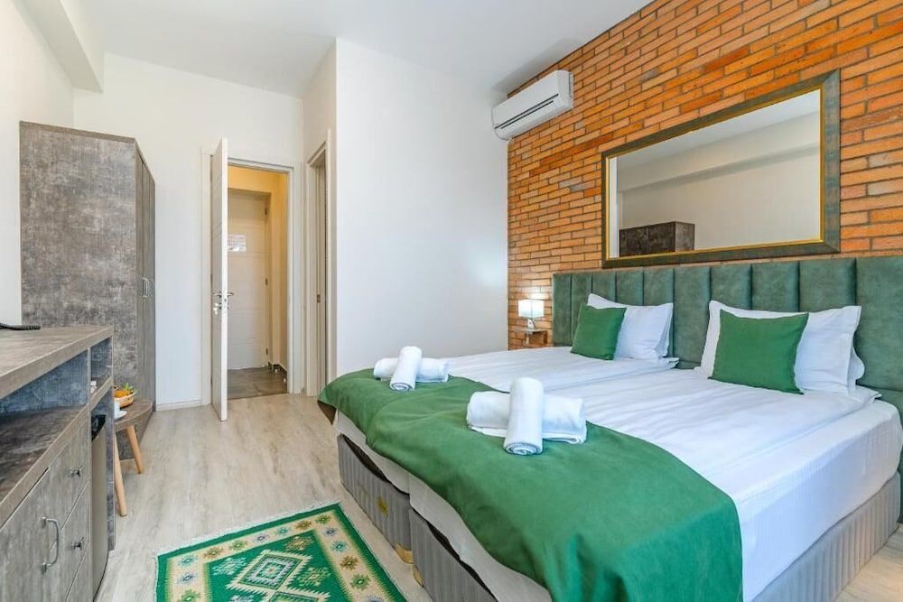 Château Mosmieri Hotel & Winery Standard Double or Twin Room, Mountain View 4