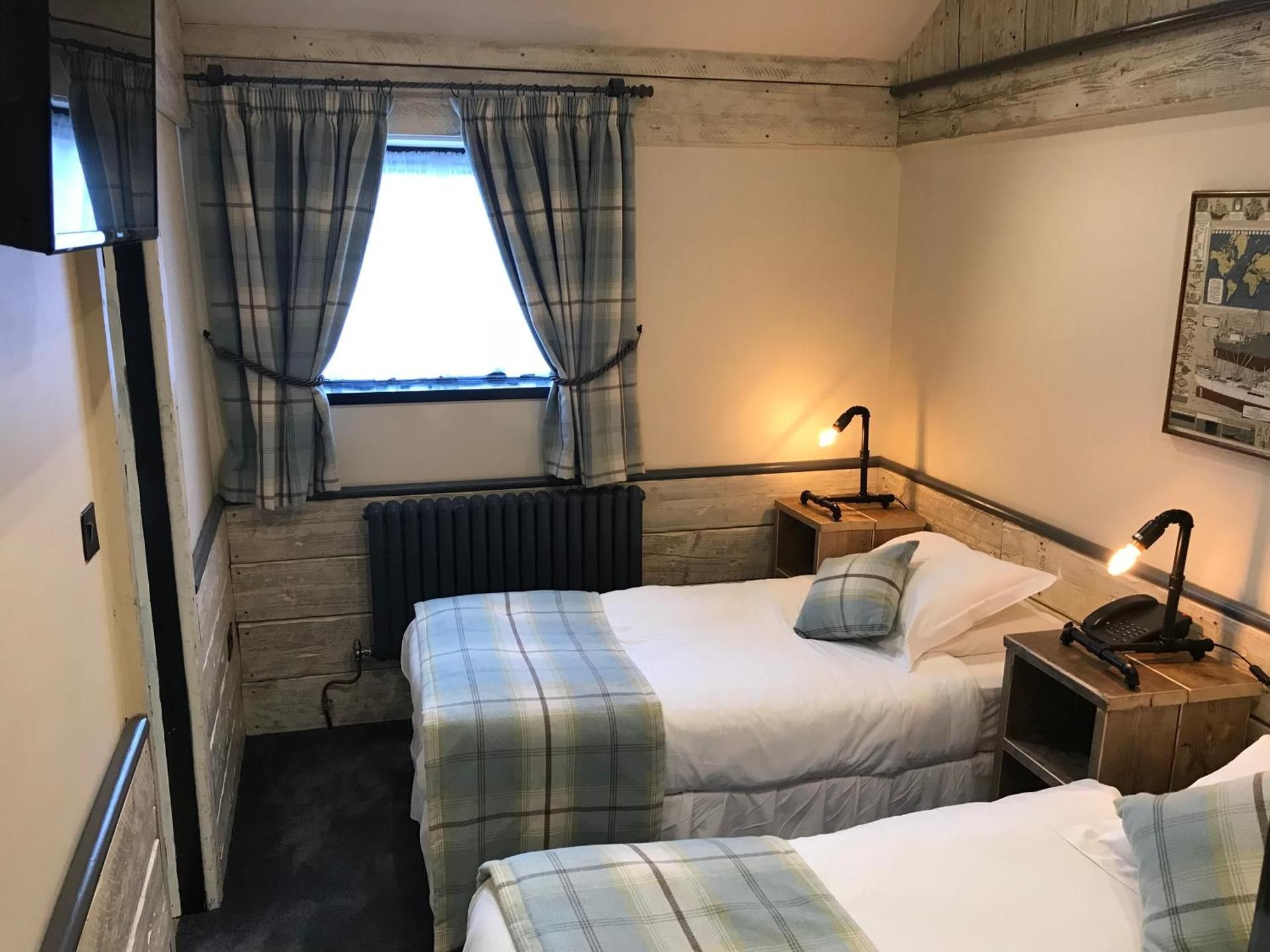 South Causey Inn Economy Twin Room 2