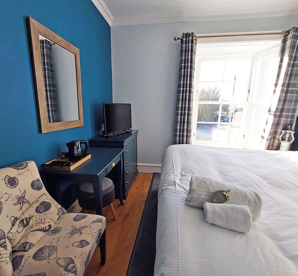 Standard Double or Twin Room (Room 5)