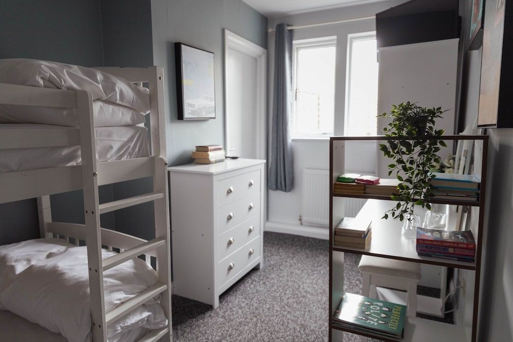 The Devonshire Arms Baslow Suite, Ensuite 3