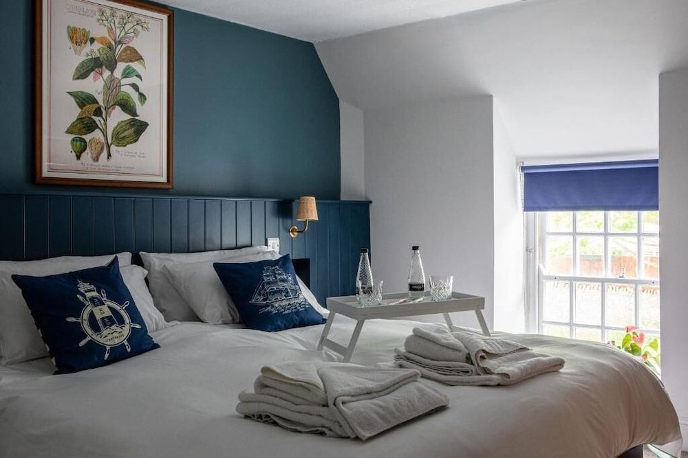 The Spice Ship Standard Double Room, Ensuite (Standard Double) 4