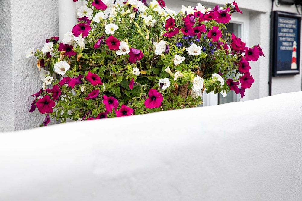 The Inn on the Shore Classic Double Room, Ensuite 13