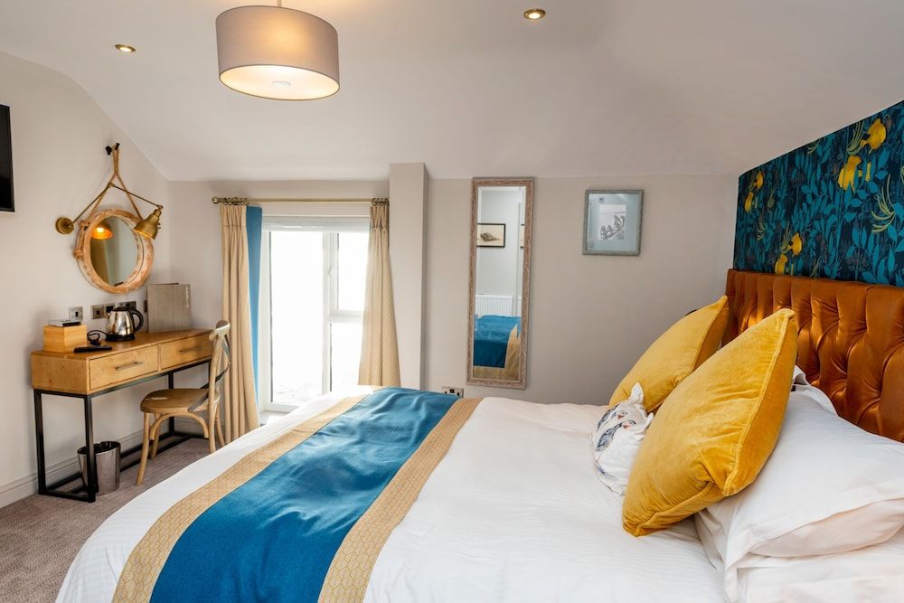 The Inn on the Shore Superior Double Room, Ensuite, Sea View 3