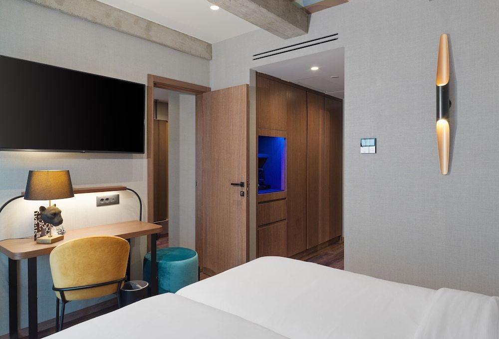 NYX Hotel Thessaloniki Superior Down to Earth 3