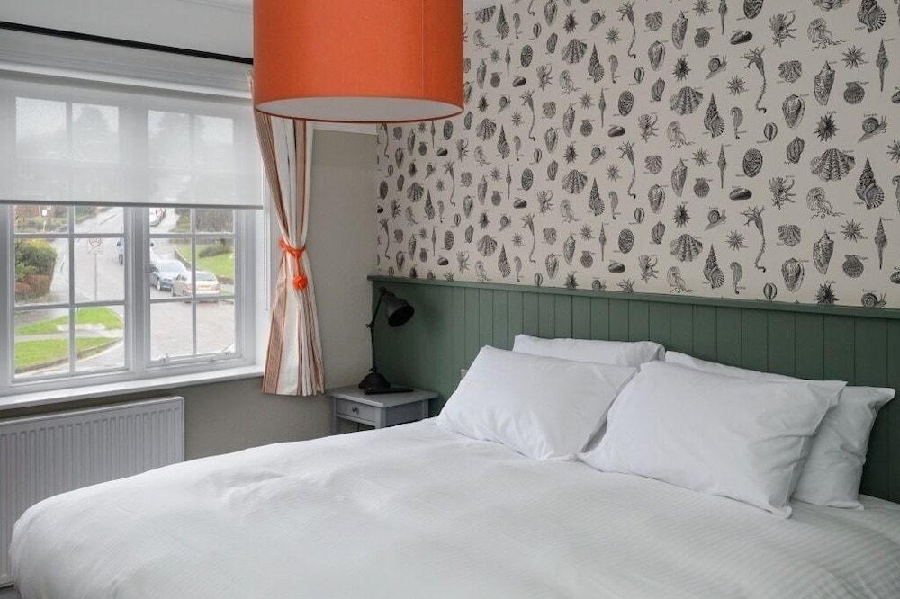 Balfour Arms Classic Twin Room, Ensuite 20