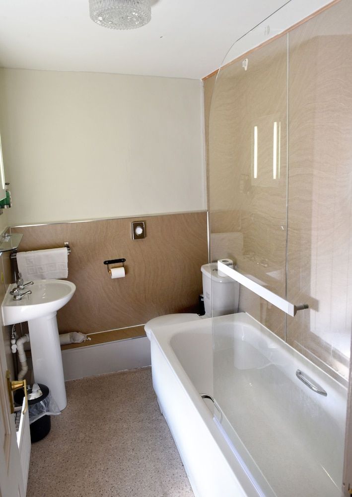 The Black Bull Hotel Superior Suite, Ensuite (Sleeps 3) 2